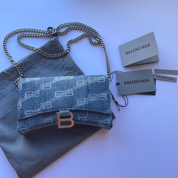 Balenciaga hourglass in denim wallet on chain - Picture 1 of 14